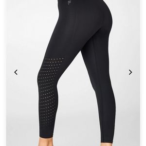 Fabletics Sync High-Waisted 7/8 Perforated Legging